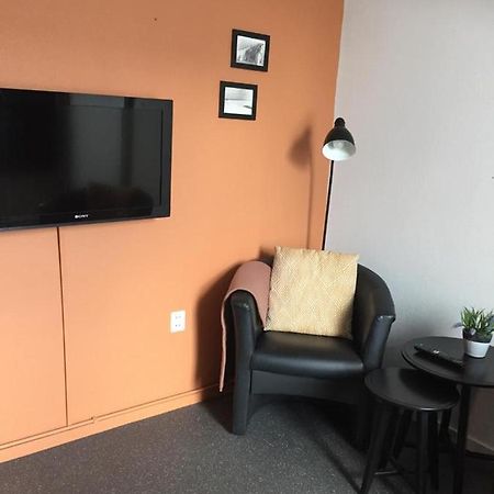 Studio Met Woonslaapkamer,Keuken En Badkamer Dreefje 5 웨스트카펠라 외부 사진